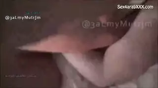 مع عمته النائمه