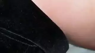 أول مرة شرج: طيز بيضاء ضيقة تأخذ زب عربي