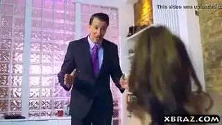 زوجة خائنة القص مقيد