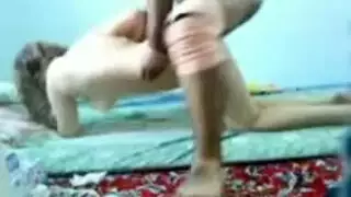 مشهد إكس إكس إكس قاسي: الشاب المخطوب يسيطر عليها بوضعية برون بون