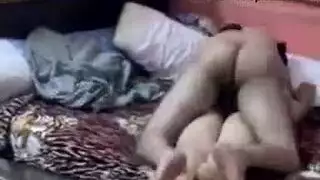 جنس إباحي مع محجبة: جزائري يضرب مهبلها الرطب بقوة