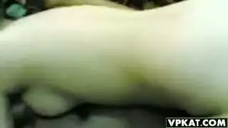 ينيكها في طيزهها