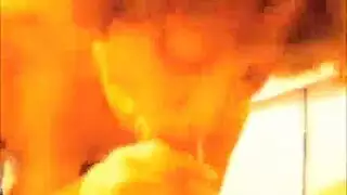 شاب للإيجار