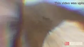 مشهد إباحي: ليو رومانو يمارس الجنس مع فرج البرازيلية المشدود المحلوق